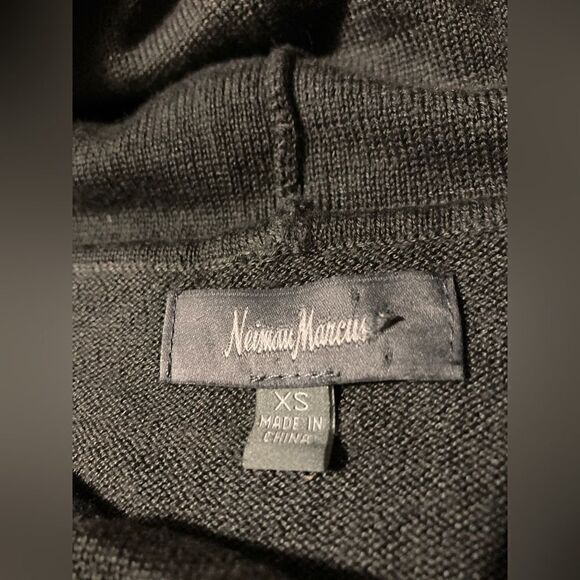 Neiman Marcus Oversized Short Sleeve Grey/Black Sweater Size XS - Picture 6 of 7